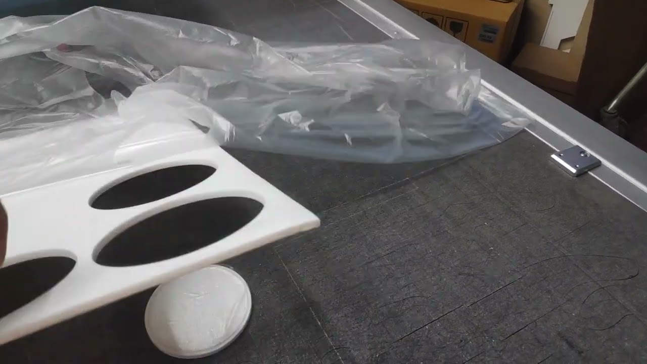 Плоттер Ruizhou RZCRT режет фторопласт-5мм